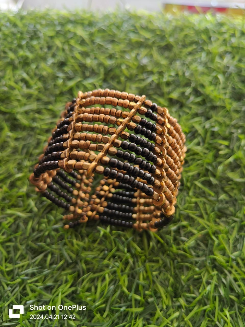 ChicEase Black & golden Bangles