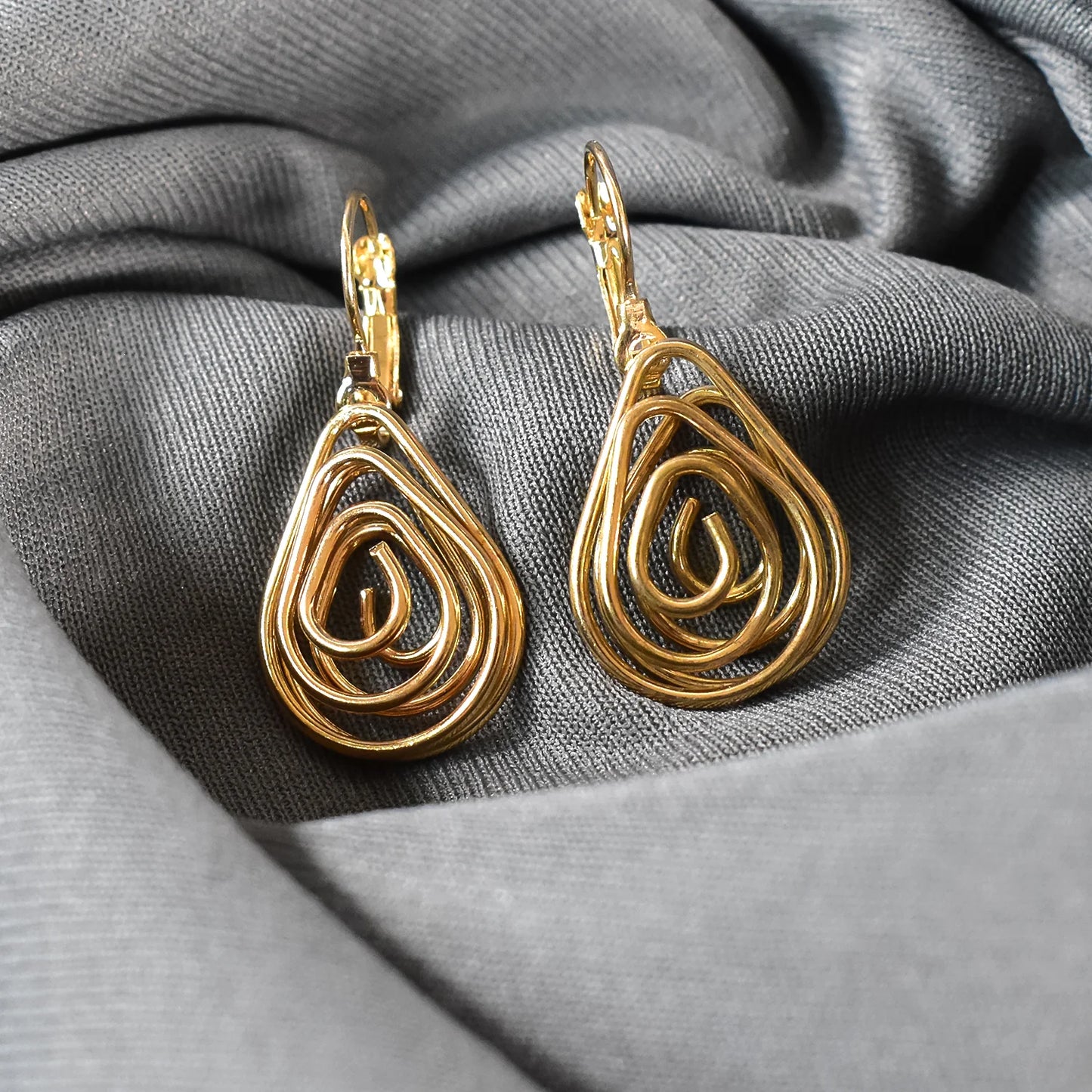 Aarza – Korean Style Spiral Office Wear Series