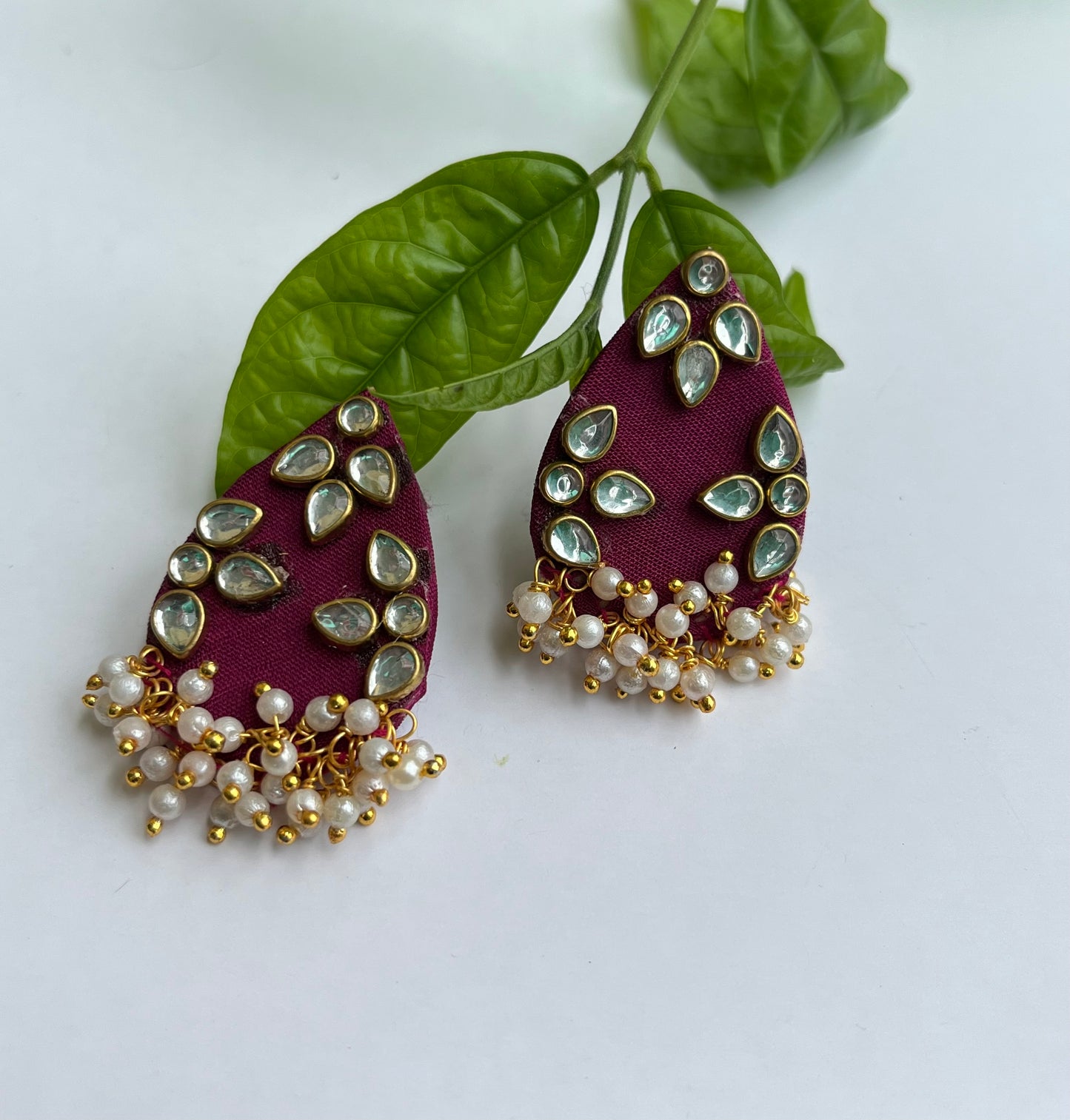 Combination of Kundan & pearls