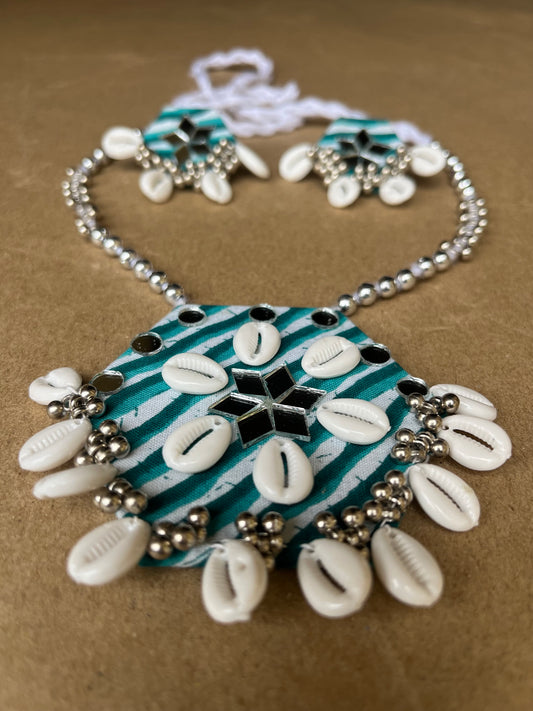 Adya Shailputri Navratri Jewelry – Handmade Cowrie & Mirror Work Necklace Set
