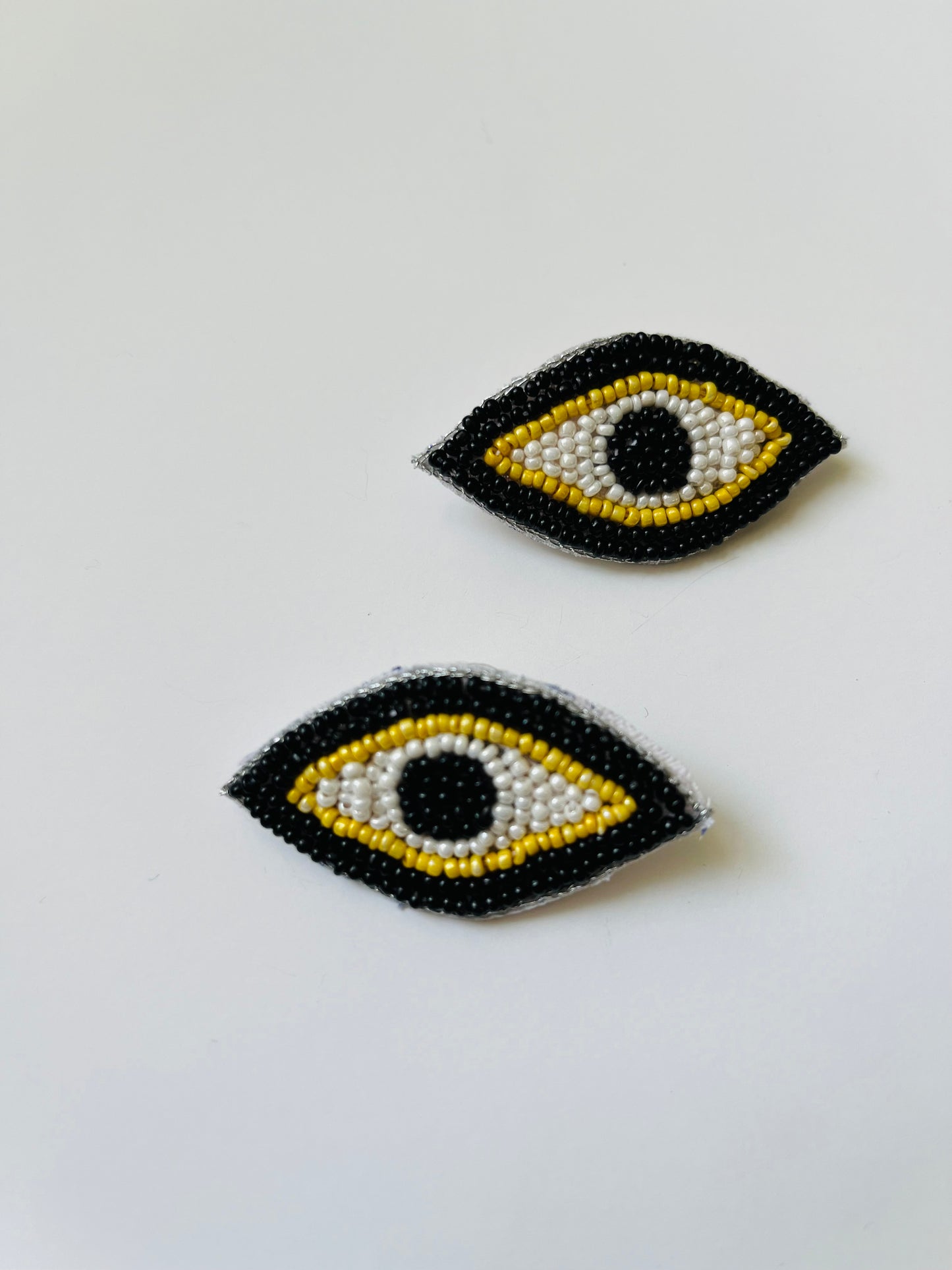 Elegant Eye Pearl Drops