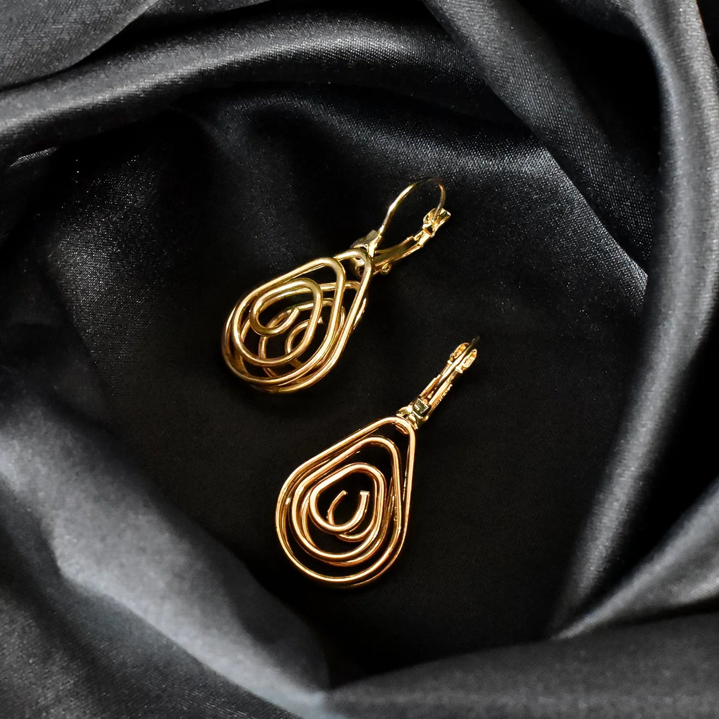 Aarza – Korean Style Spiral Office Wear Series