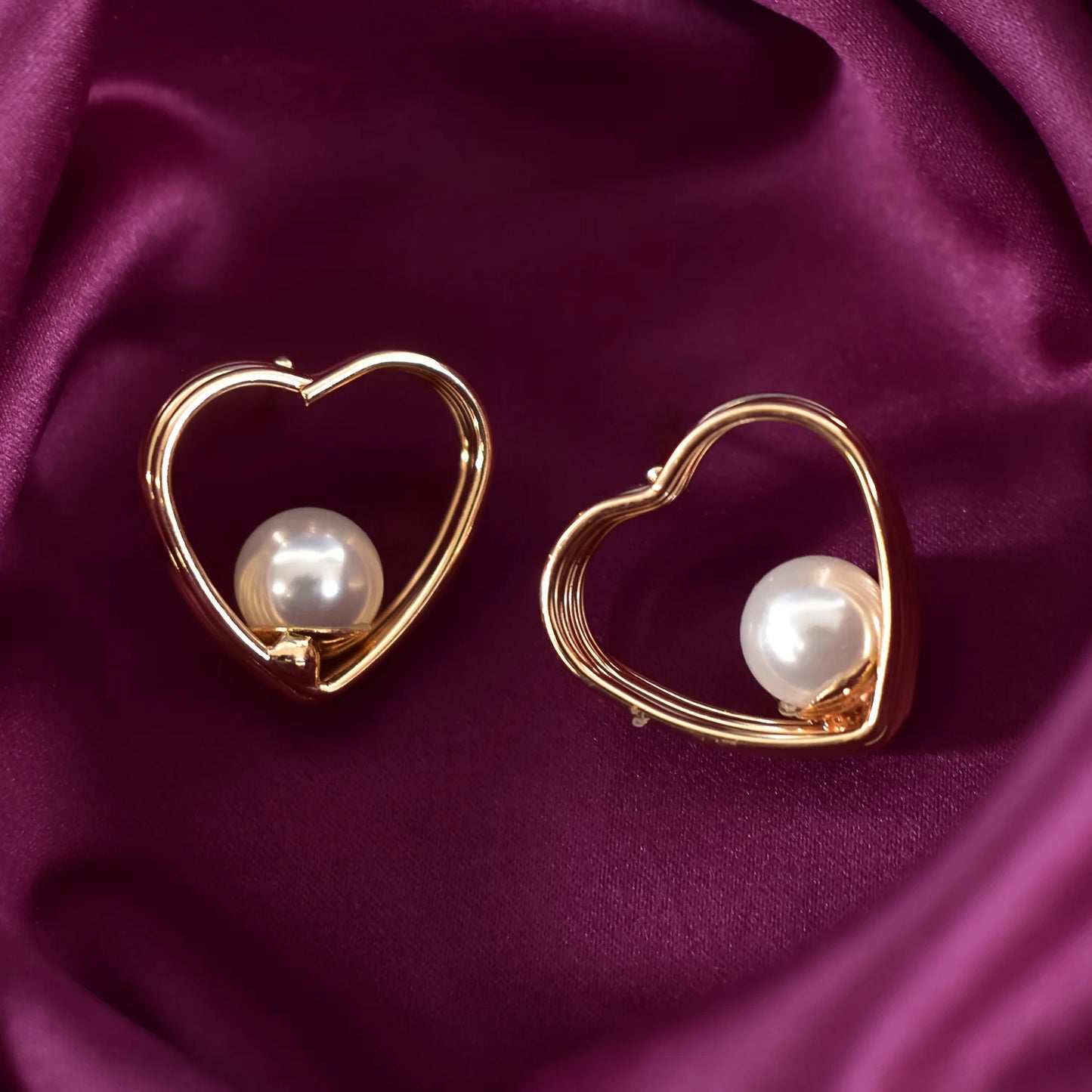 Aarza – Golden Heart with Pearl Office Wear Series