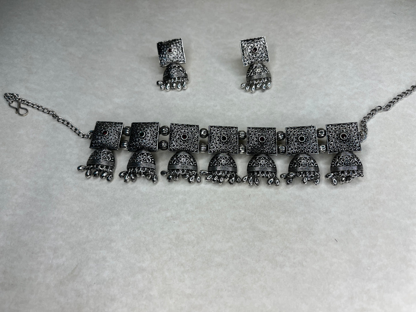 Navratri Nouveau Gems