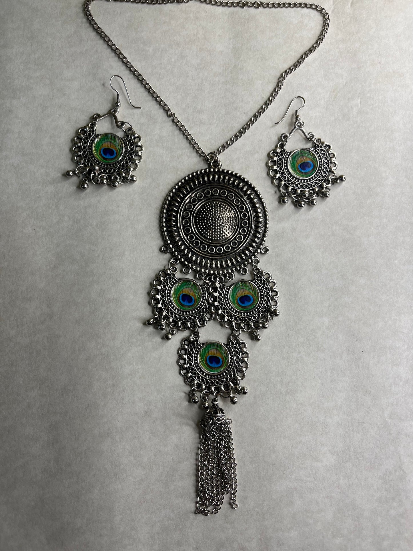 Navratri Peacock Feathers Finery