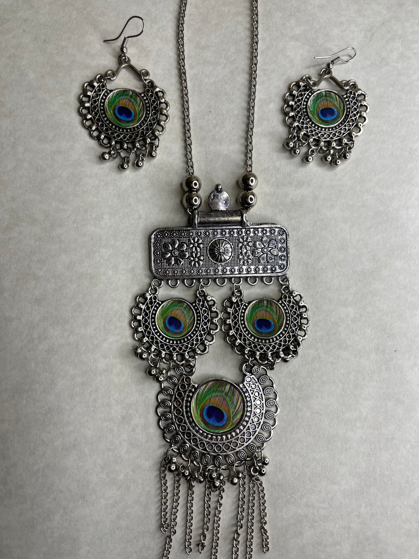 Navratri Peacock Feathers Finery